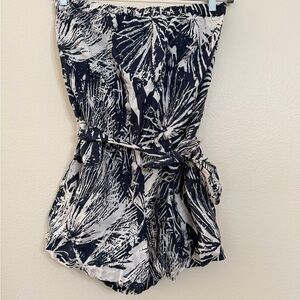 Banana Republic Navy White Printed Belted Romper Size 10 One Piece Summer Resort